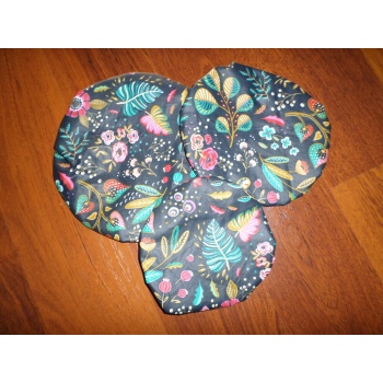 charlotte_motif_fond_noir_recto